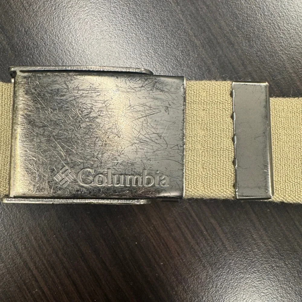 Columbia‎ Web Belt Mens One Size Khaki Good Adjustable Canvas Military Buckle